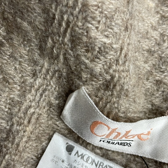 Authentic CHLOE tan knit fringe scarf with COA 18x60” - Picture 7 of 7